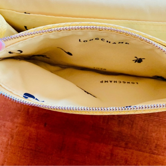 Longchamp Yellow Leather Flap Crossbody Bag Purse Crosshatched 8"W x 5"H x 1.5"D - Picture 11 of 16